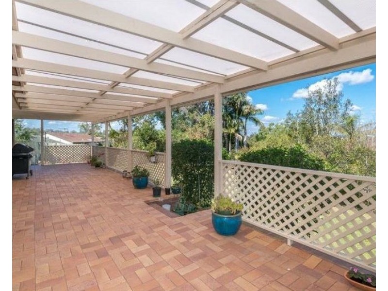 24 Rialanna Street, Kenmore QLD 4069