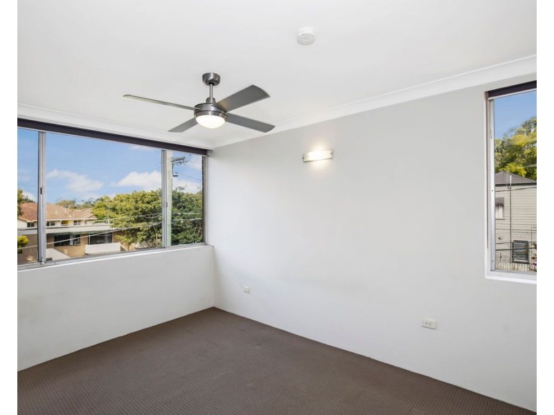 4/31 Beatrice Street, Taringa QLD 4068