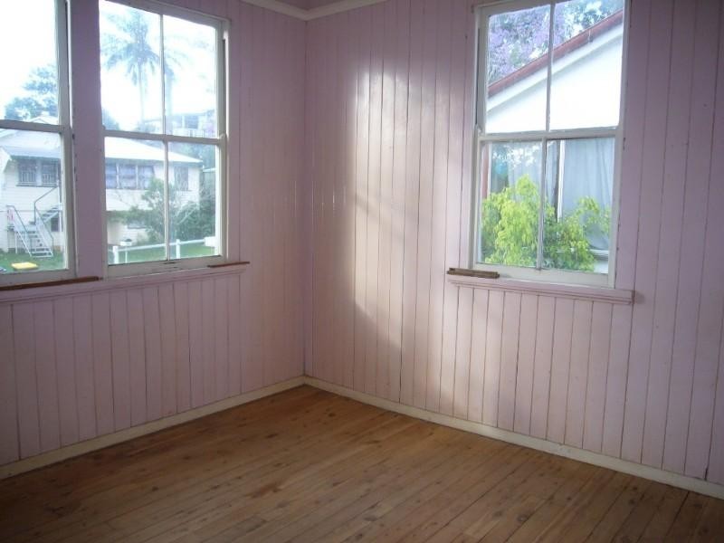 25 Vera Street, Toowong QLD 4066