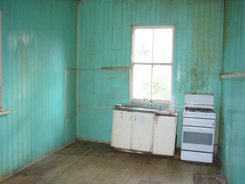 25 Vera Street, Toowong QLD 4066