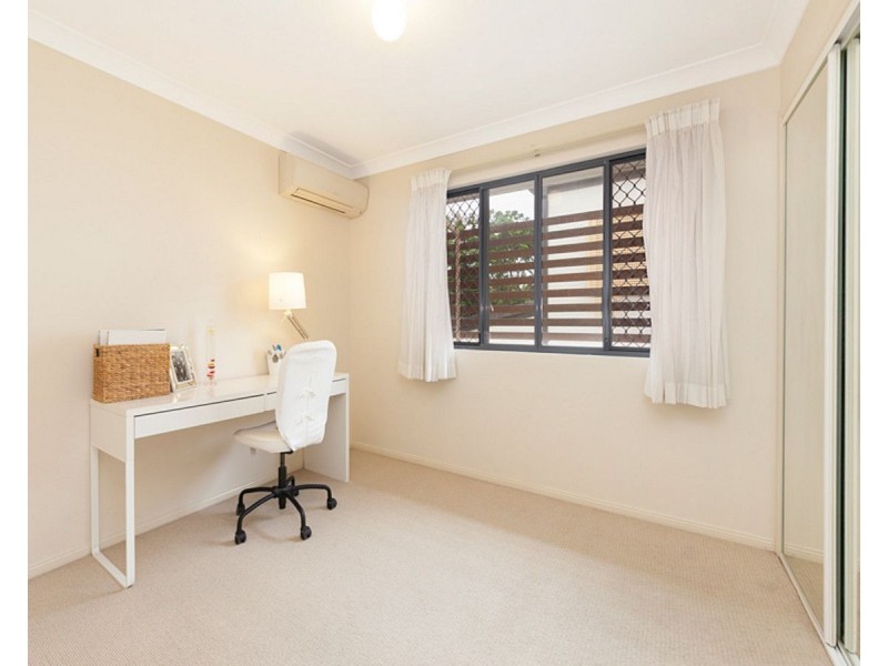 5/34 Warren Street, St Lucia QLD 4067