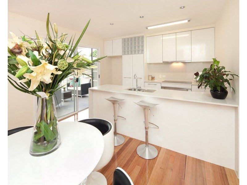 1/97 Sylvan Road, Toowong QLD 4066