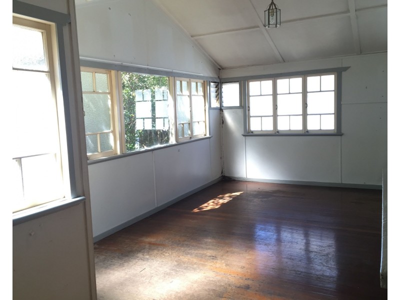 54 Dixon Street, Auchenflower QLD 4066