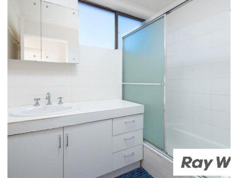 7/24 Bellevue Terrace, St Lucia QLD 4067