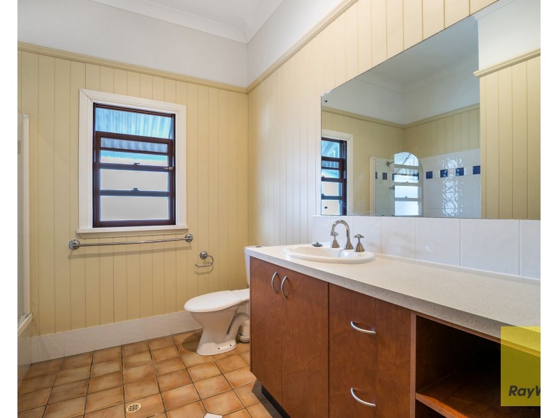 5 Lance Street, Sherwood QLD 4075