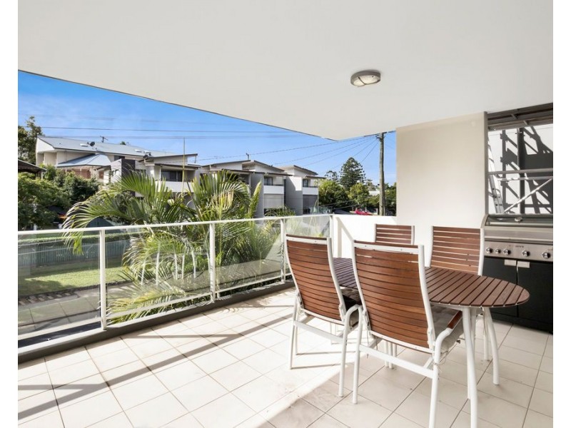 122/95 Clarence Road, Indooroopilly QLD 4068