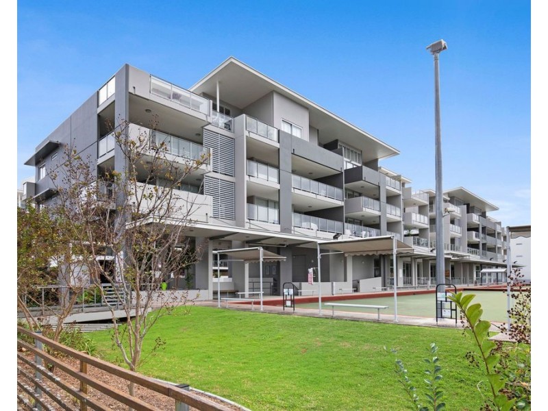 122/95 Clarence Road, Indooroopilly QLD 4068