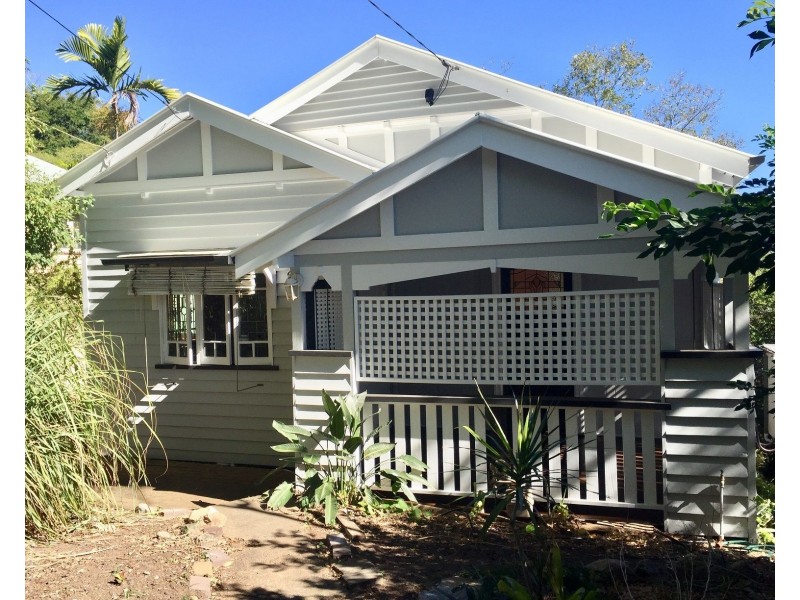 27 Osman Street, Bardon QLD 4065