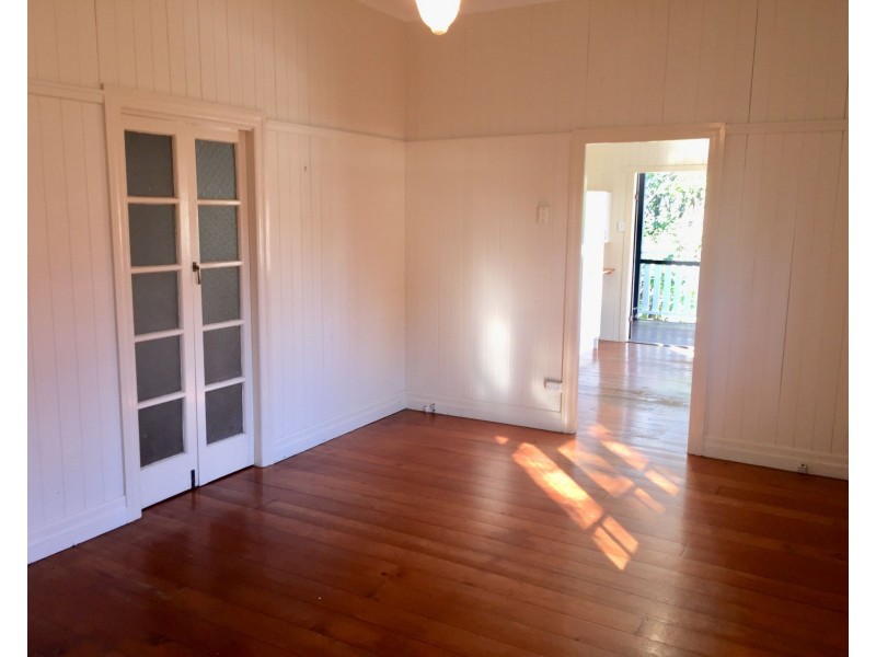 27 Osman Street, Bardon QLD 4065