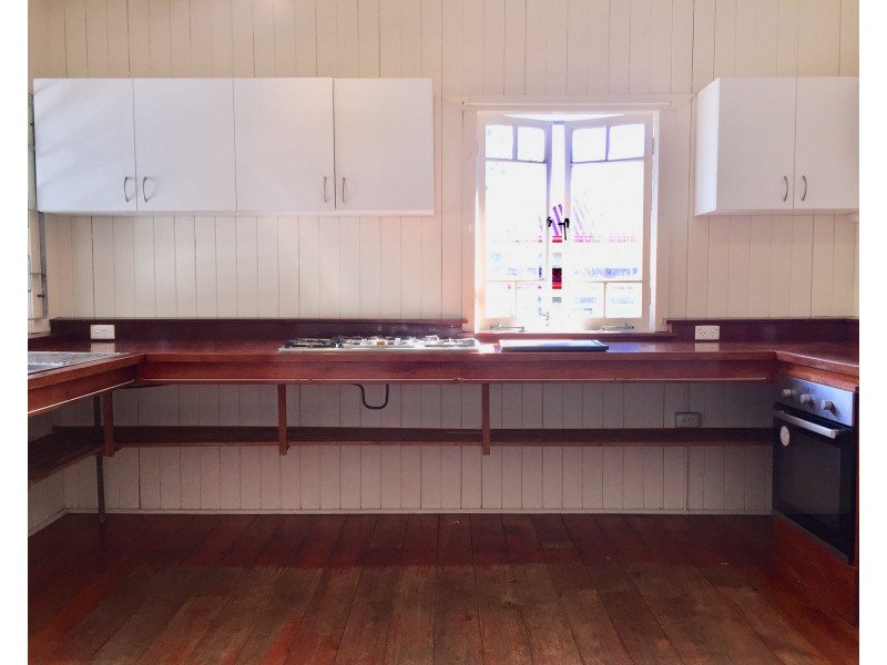 27 Osman Street, Bardon QLD 4065