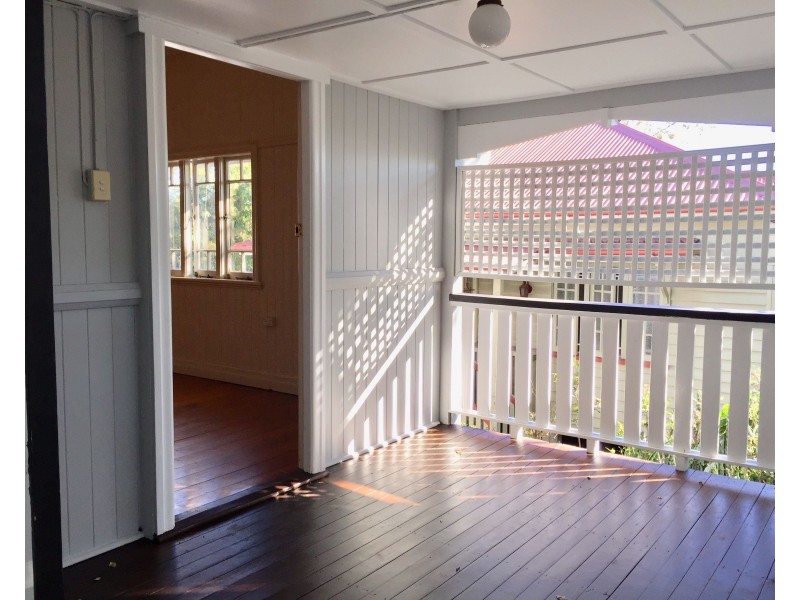 27 Osman Street, Bardon QLD 4065