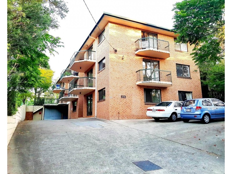 2/28 Alpha Street, Taringa QLD 4068