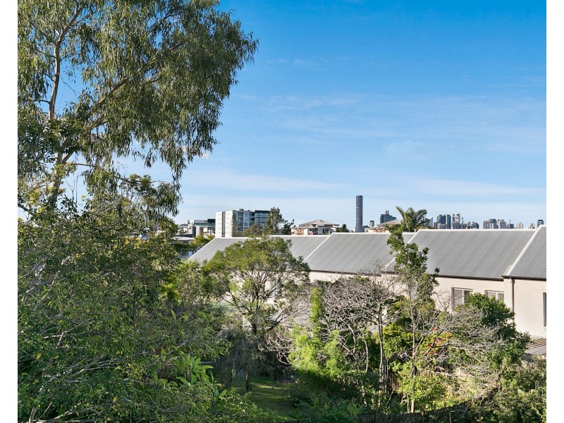 26/36 Lissner Street, Toowong QLD 4066