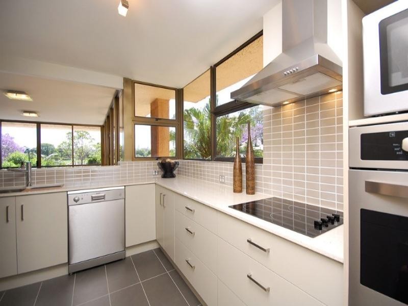 4/72 Sandford Street, St Lucia QLD 4067