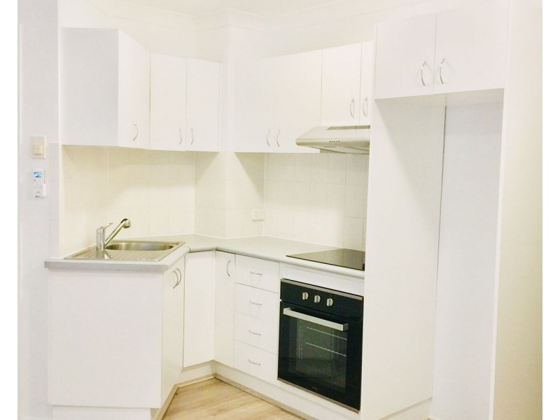 4/23 Lima Street, Auchenflower QLD 4066