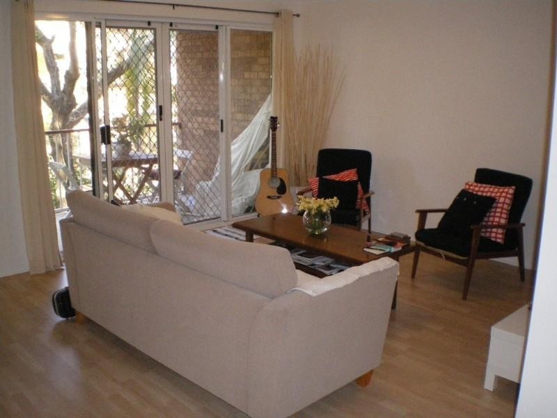 2/5 Norwood Street, Toowong QLD 4066