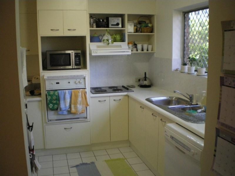 2/5 Norwood Street, Toowong QLD 4066