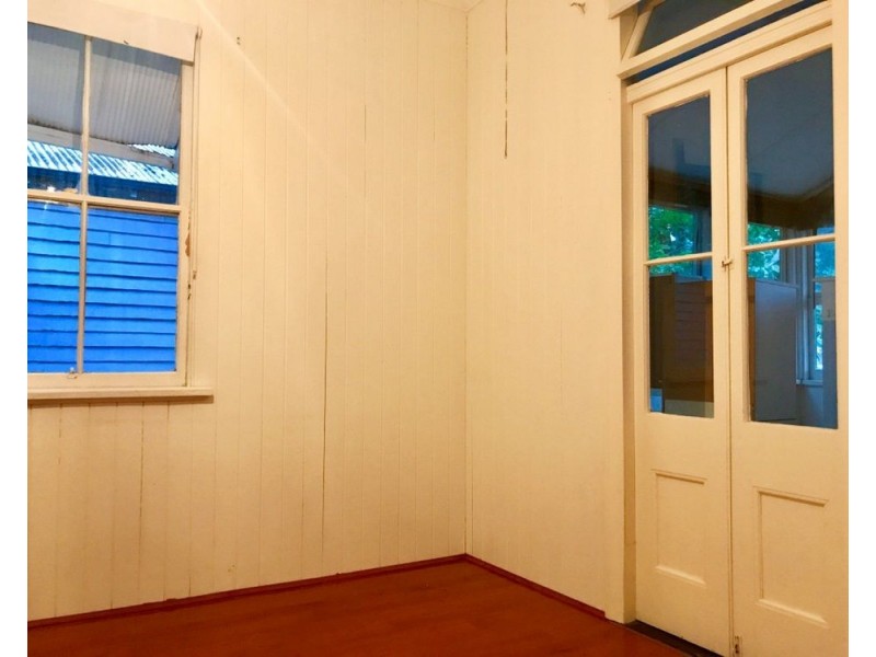 87 Moggill Road, Taringa QLD 4068