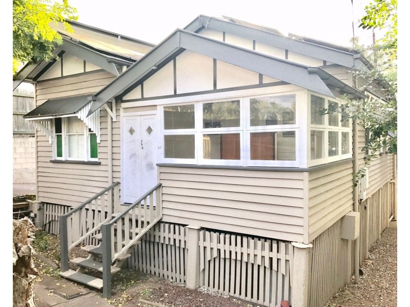 87 Moggill Road, Taringa QLD 4068