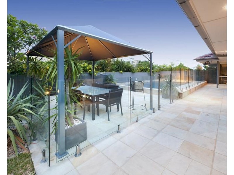 54 Ryans Road, St Lucia QLD 4067