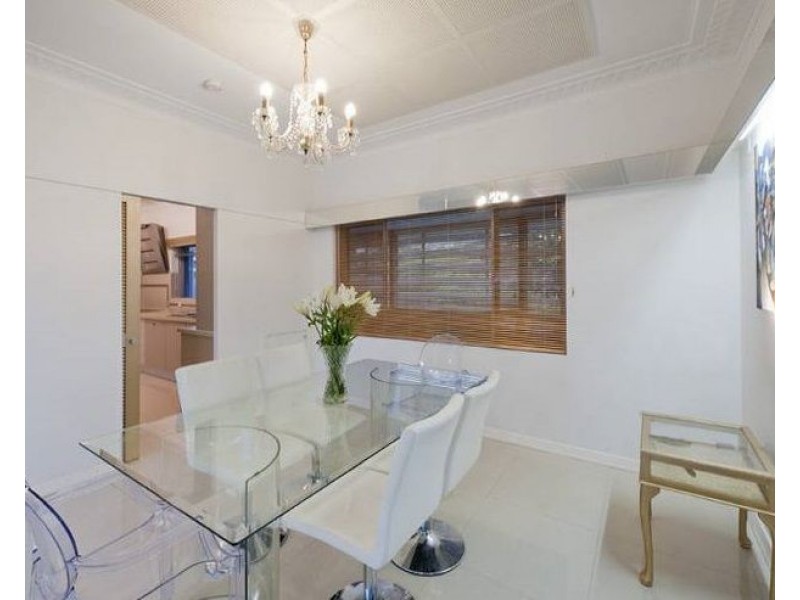 54 Ryans Road, St Lucia QLD 4067