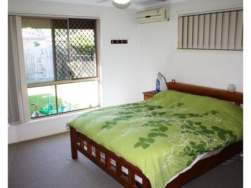 36 Salubris Place, Moggill QLD 4070