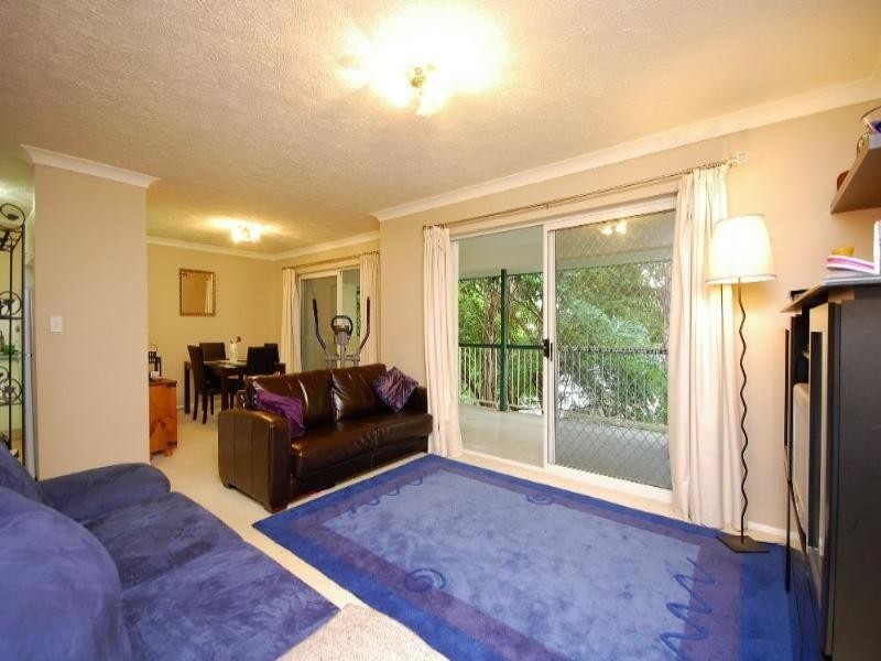 8/11 Lima Street, Auchenflower QLD 4066