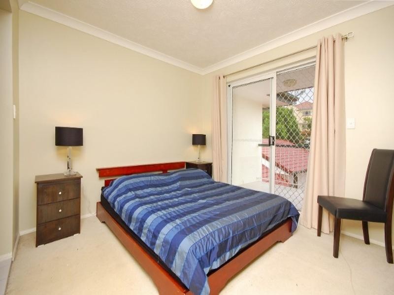 8/11 Lima Street, Auchenflower QLD 4066