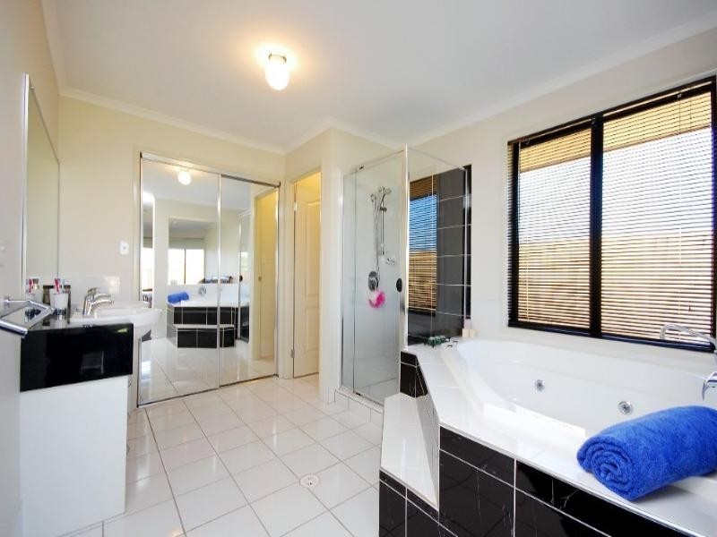 46 Jarrah Street, Moggill QLD 4070