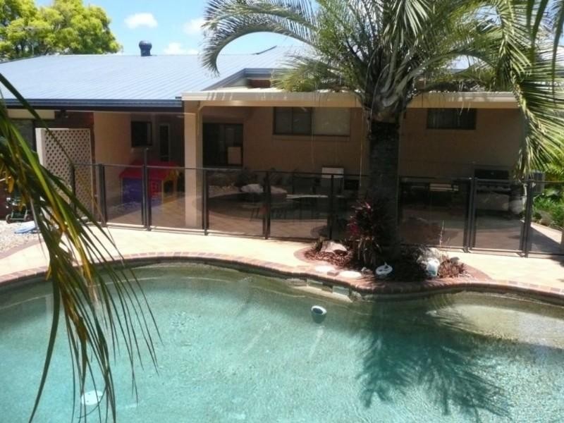 25 Moondarra Street, Chapel Hill QLD 4069