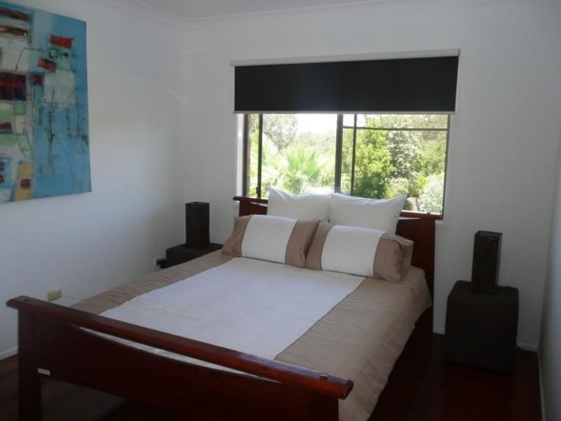 25 Moondarra Street, Chapel Hill QLD 4069