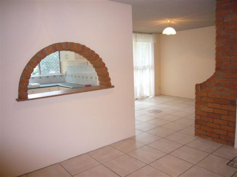 1/9 Broomfield Street, Taringa QLD 4068