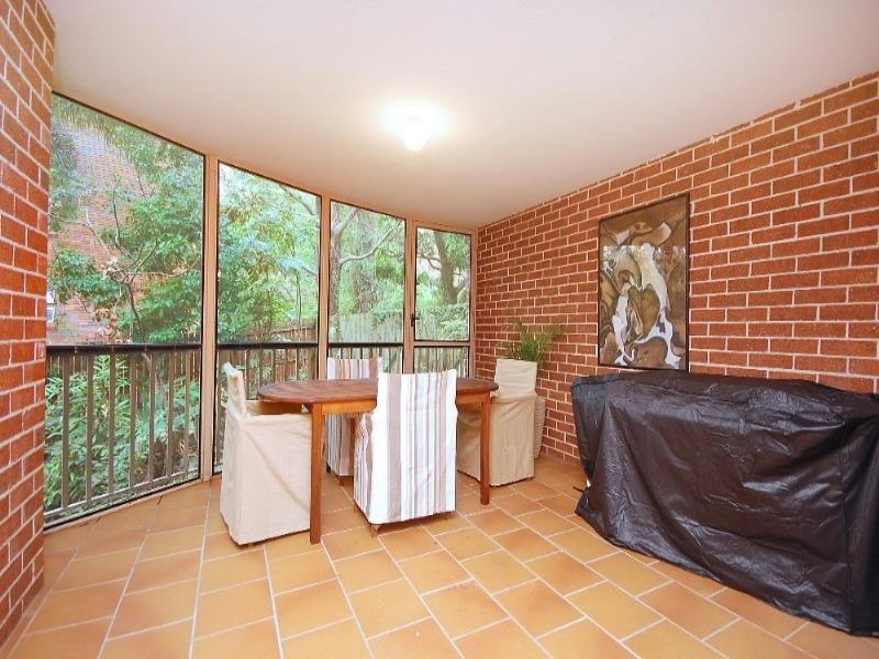 1/15 Lima Street, Auchenflower QLD 4066