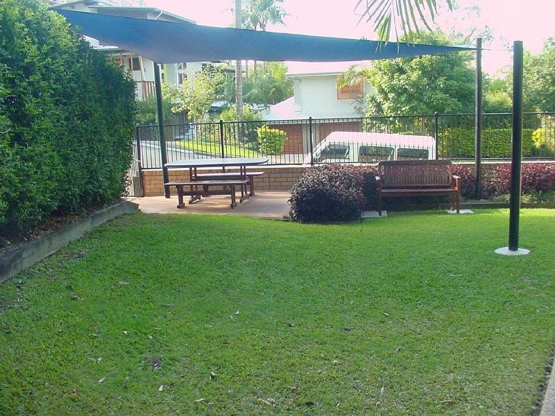 4/31 Bishop Street, St Lucia QLD 4067
