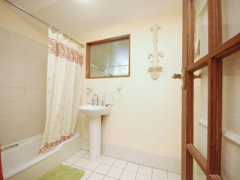 75 Frederick Street, Toowong QLD 4066