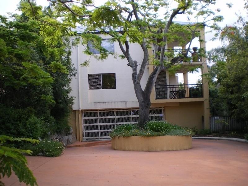 3/110 Indooroopilly Road, Indooroopilly QLD 4068