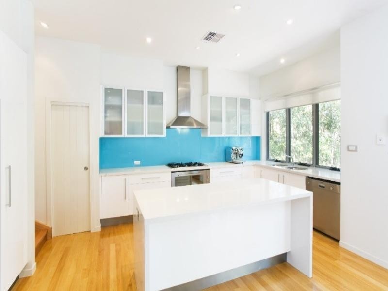 48 Lomandra Place, Chapel Hill QLD 4069