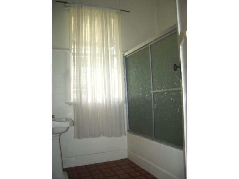 147 Frederick Street, Toowong QLD 4066