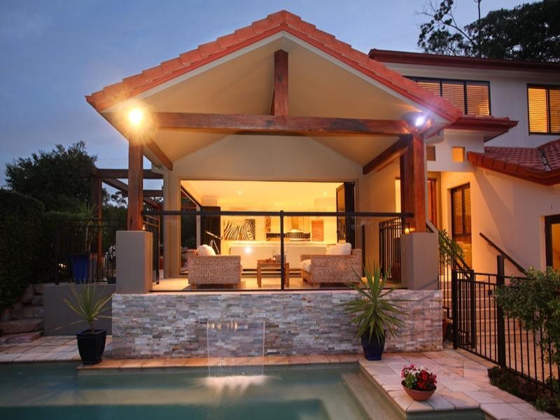 22 Grevillea Close, Chapel Hill QLD 4069