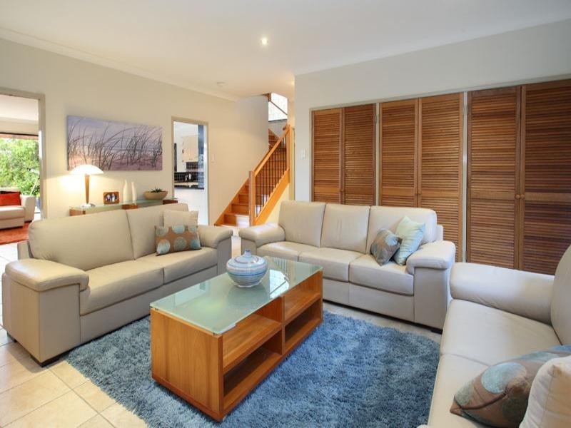 22 Grevillea Close, Chapel Hill QLD 4069