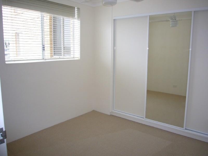 37/36 Glen Road, Toowong QLD 4066