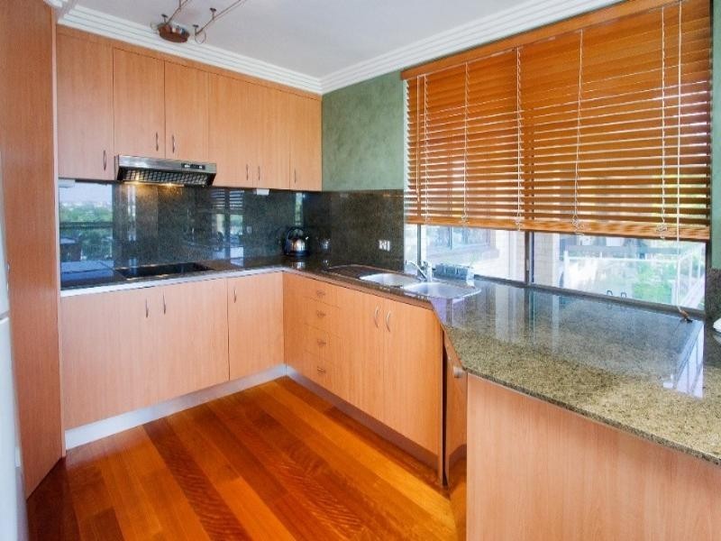 7/60 Bellevue Terrace, St Lucia QLD 4067
