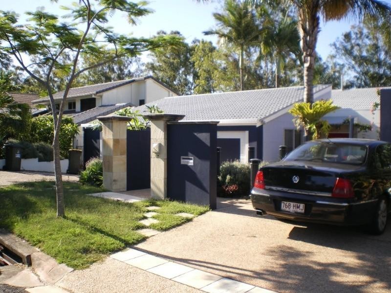 35 Carnegie Street, Westlake QLD 4074