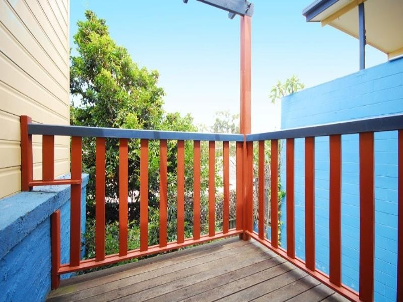 2/50 Fleming Road, Herston QLD 4006