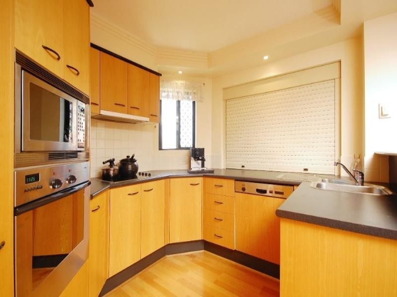 5/523 Coronation Drive, Toowong QLD 4066