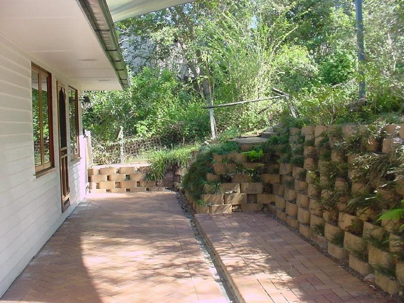 29 Iona Terrace, Taringa QLD 4068