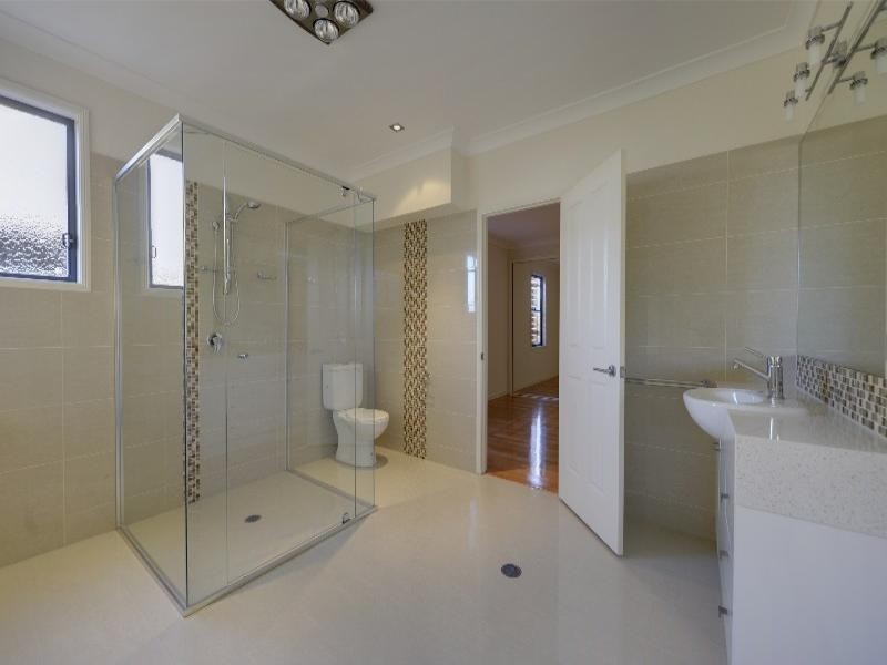 29 Terrace Street, Toowong QLD 4066