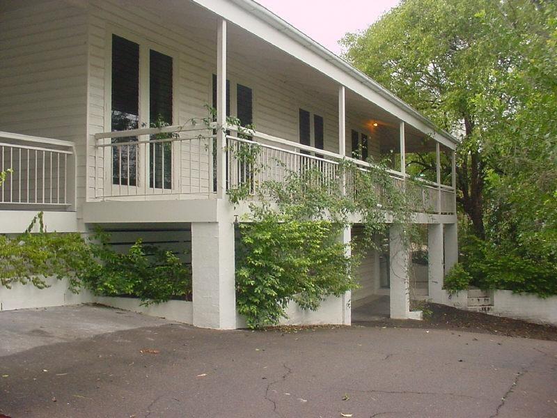 13 Gregory Street, Taringa QLD 4068