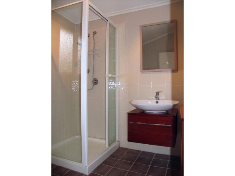 7 Huxham Terrace, Auchenflower QLD 4066