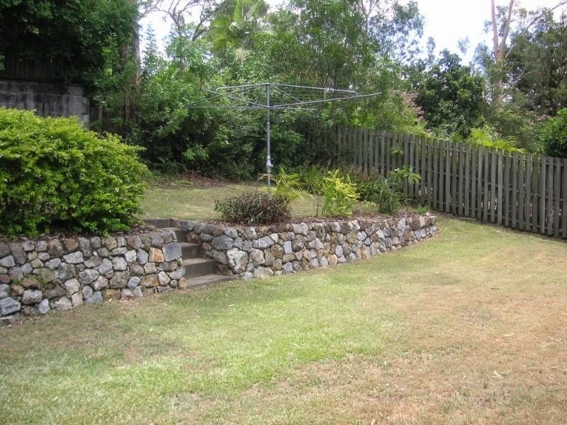 23 Marland Street, Kenmore QLD 4069